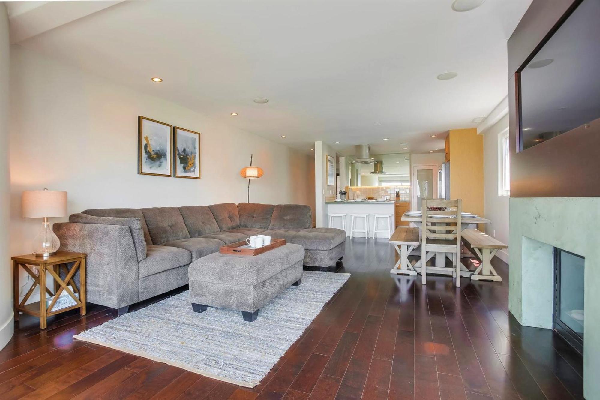 B5327 Ocean Watch Apartment